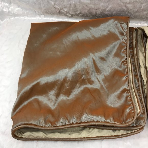 No Brand Other - Pair of iridescent pillow cases Bronze tone Square